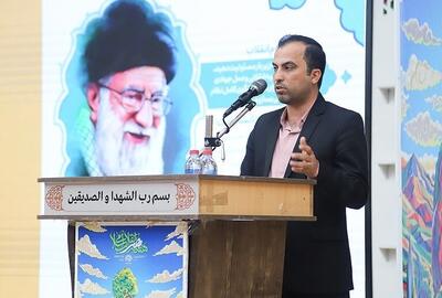هنر برترین ابزار برای معرفی انقلاب اسلامی است