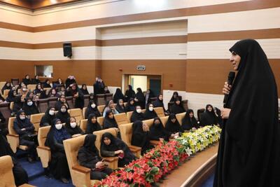 همایش «زیبا و سالم بمان» در بندرعباس برگزار شد