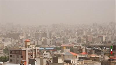 وزش باد شدید همراه با گرد و خاک در استان قم