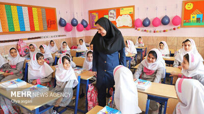 فرهادی: تغییر ساعت مدارس پاسخی به مطالبه والدین شاغل بود