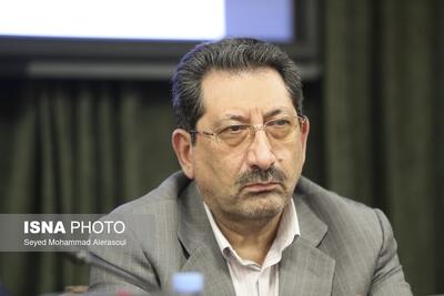 اتابک: وزارت صمت بر ممنوعیت واردات کالاهای خارجی دارای مشابه تولید داخل اصرار دارد