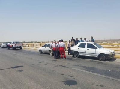 انحراف خودرو در جاده خورموج به کاکی ۲ مصدوم بر جا گذاشت