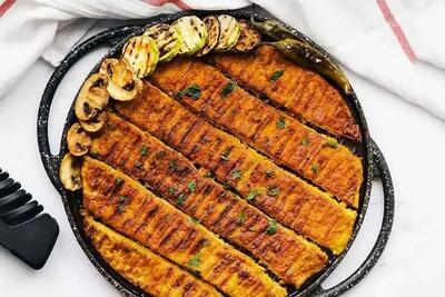 طرز تهیه کباب تابه‌ای مرغ با سس زرشک