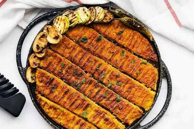 طرز تهیه کباب تابه‌ای مرغ با سس زرشک