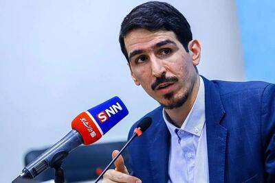 مالک شریعتی، نماینده مجلس: احتمال می‌دهم که حتی کلیات لایحه تغییر ساعت رسمی کشور رای نیاورد، زیرا نمایندگان می‌گویند تأثیر چندانی ندارد/ دولت باید گزارش‌های کارشناسی‌تری در اختیار مجلس قرار دهد