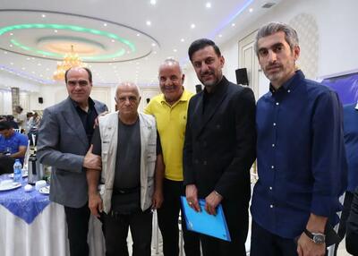 حضور سرمربی استقلال در هم‌نشینی پیشکسوتان - پارس فوتبال