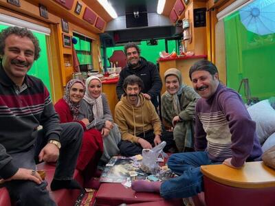 دورهمی و خوش گذرانی بازیگران پایتخت/ سالار معمولی گل مجلس بود+ جزییات