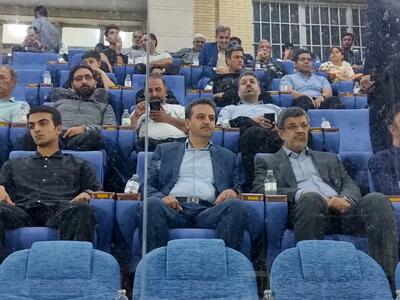 استاندار یزد: چمن استادیوم شهید نصیری کامل تعویض می‌شود