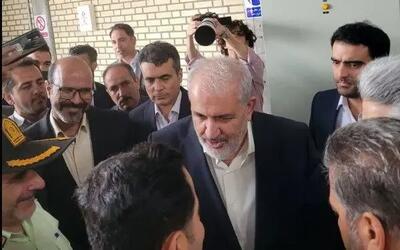 تاکید وزیر نیرو بر تکمیل پروژه‌های نا تمام صنعت آب و برق کرمانشاه