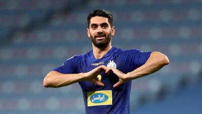 درخواست باشگاه استقلال از علی کریمی!