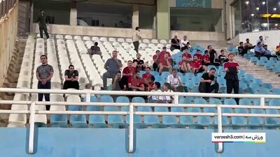 علیرضا بیرانوند در انتظار سوت پایان و جشن قهرمانی تراکتور