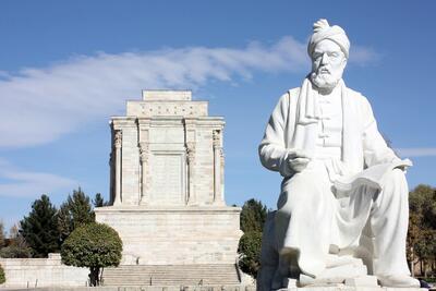 رئیس‌جمهور در پیامی برای روز بزرگداشت فردوسی: زبان فارسی آینه فرهنگ مشترک اقوام ایران‌زمین است
