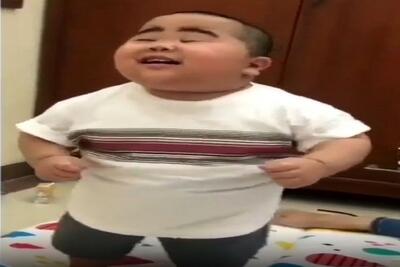 آواز شاد؛ بچه دازالاخ با سنی دییلر جوری رقصید انگار خواننده اولش آهنگو برا این خونده