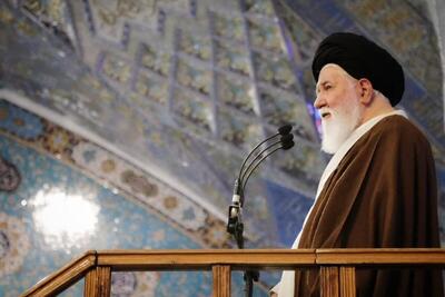 آیت‌الله علم‌الهدی: شهید رئیسی مدیری کم‌نظیر در مردمی بودن | شهید جمهور سرمایه اجتماعی نظام را افزایش داد