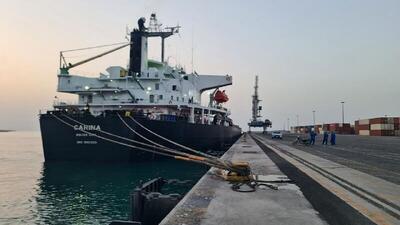ظرفیت انبار کالا‌های اساسی در بندرشهید بهشتی چابهار به ۲۰۰ هزار تن افزایش می‌یابد