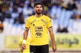 مغانلو پرسپولیسی می شود؟