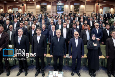 عکس/ همایش روز جهانی ارتباطات باحضور رئیس جمهور