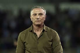 حمید درخشان: پرسپولیس تیم معمولی نیست و باید ستاره جذب کند
