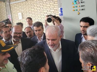 تاکید وزیر نیرو بر تکمیل پروژه‌های ناتمام صنعت آب و برق کرمانشاه