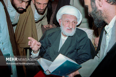 ماجرای وصیت نامه کوتاه آیت الله بهجت؛ پرهیز از عنوان «آیت الله العظمی»