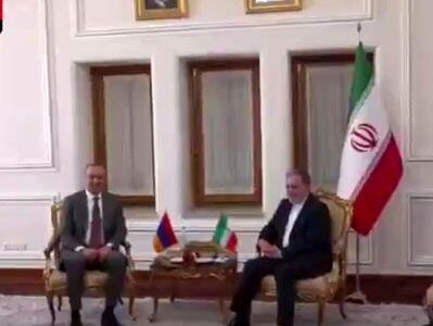 دیدار دبیر شورای عالی امنیت ملی ارمنستان با عراقچی