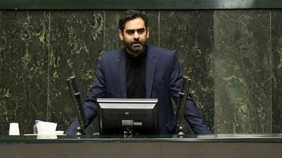 چند نکته درباره جنجال خانم وزیر و امیرحسین ثابتی