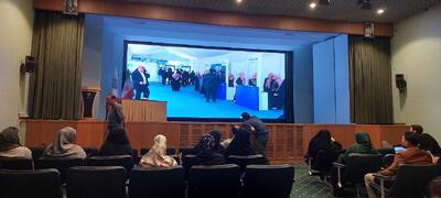 رفتار عجیب با خبرنگاران و عکاسان در مجمع گفت‌وگوی تهران+ عکس