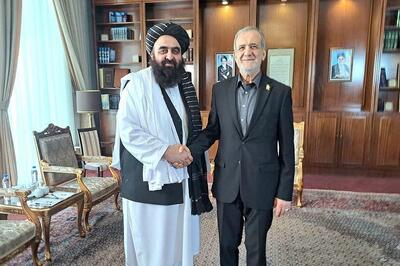 دیدار وزیر خارجه طالبان با پزشکیان