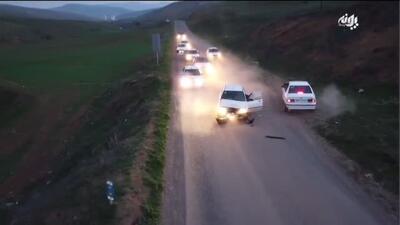 ویدیویی عجیب از لحظه تصادف ماشین عروس در جاده حین تصویربرداری هوایی