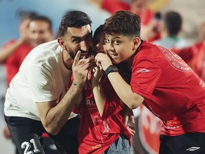 پسر بیرانوند در جشن قهرمانی گم شد! - پارس فوتبال