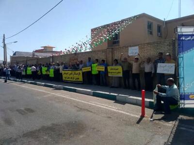 تجمع بازنشستگان تأمین اجتماعی در این دو شهر | روزنو