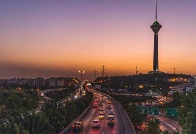 تهران در آستانه هوای ناسالم/ ۸ منطقه پایتخت بیشتر از حد مجاز آلوده هستند!