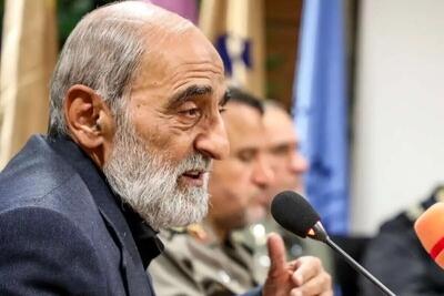 شریعتمداری: پزشکیان عزت‌مندانه دشمن را به بستن تنگه هرمز تهدید کرد/ وظیفه وزارت امور خارجه پیگیری جدی این‌گونه مواضع است‌