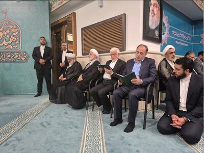 حضور عارف در مراسم گرامیداشت شهدای خدمت