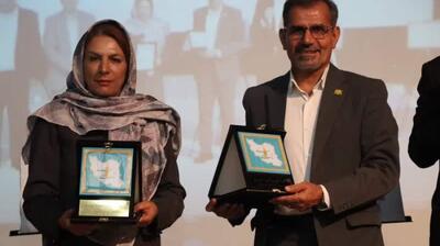 میگنا - به سرکار خانم عفت حیدری نشان ویژه «فرهنگ‌یار تاب‌آوری ایران» اهدا گردید