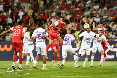 پرسپولیس شهر بی دفاع! - پارس فوتبال