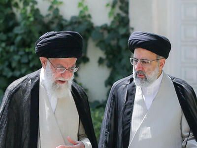 لحظاتی از برخی دیدارها و گفتگوهای شهید رئیسی با رهبر انقلاب