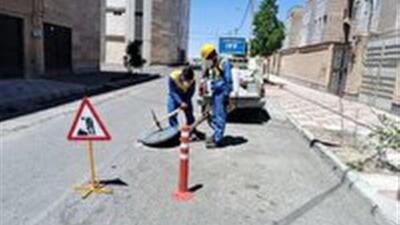 شروع عملیات سم پاشی حدود ۱۱۰۰۰ آدم رو و کلین اوت در شبکه فاضلاب بیرجند