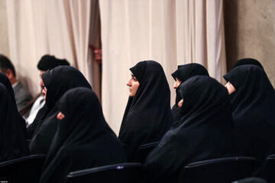 عکسی از جمیله علم الهدی در بیت رهبری