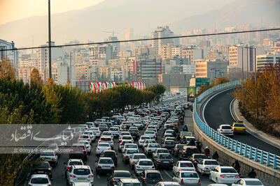 ترافیک در آزادراه کرج-تهران سنگین است