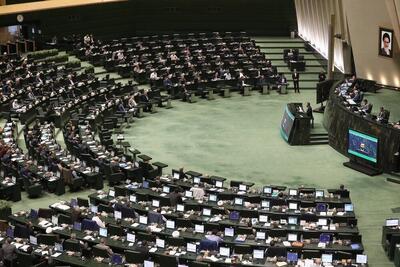 حمایت ۲۷۰ نفر از نمایندگان مجلس از اقدامات هلال احمر در حادثه بندر شهید رجایی