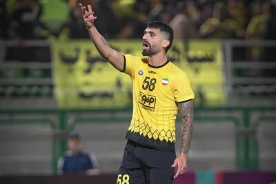 تمدید قرارداد دانشگر با سپاهان + عکس