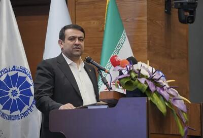 تاکید نجارزاده بر آمادگی کامل شبکه بانکی برای تامین مالی صنایع در نمایشگاه مشهد اینو‌کس