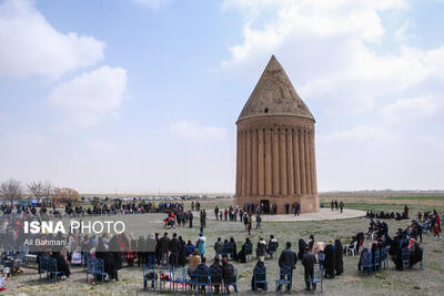 چناران یکی از مقاصد محبوب گردشگران خارجی