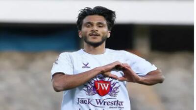 جوان ۲۱ ساله عامل جنگ نقل و انتقالاتی استقلال و پرسپولیس - پارس فوتبال