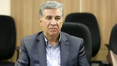 دولت و بانک مرکزی در حوزه تولید و تجارت، تسهیل‌گری کنند