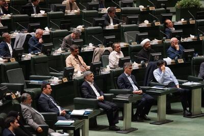 گزارش تصویری از حضور رییس سازمان بورس و اوراق بهادار در صحن مجلس