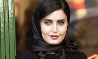 تیپ متفاوت الناز شاکردوست در یک کافه + عکس