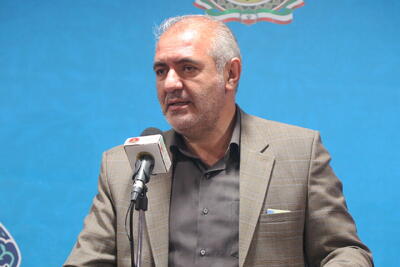 درگیری بین مامور سد معبر شهرداری بروجرد با فروشندگان سیار رخ نداده است