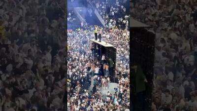جشن هواداران تاتنهام در انگلیس بعد از قهرمانی در لیگ اروپا